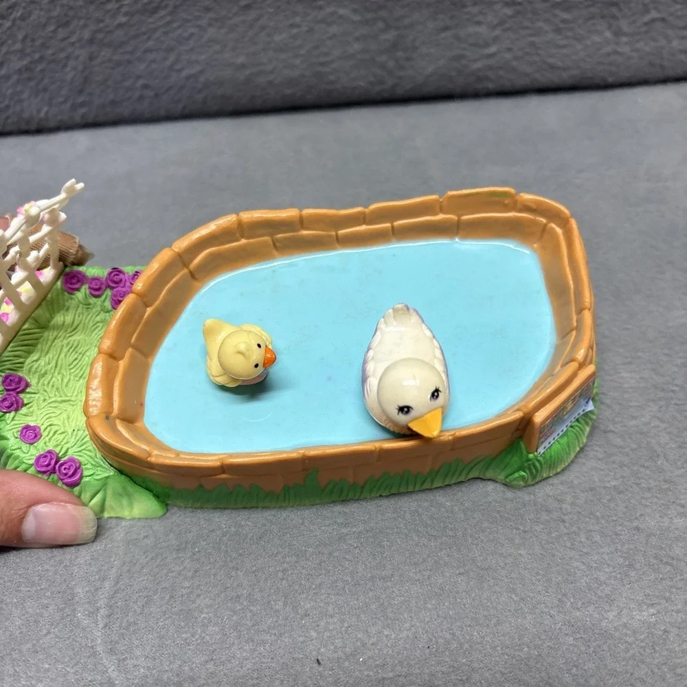 Swimming Ducklings With Pond Nest Littlest Pet Shop Set 1994 Kenner LPS